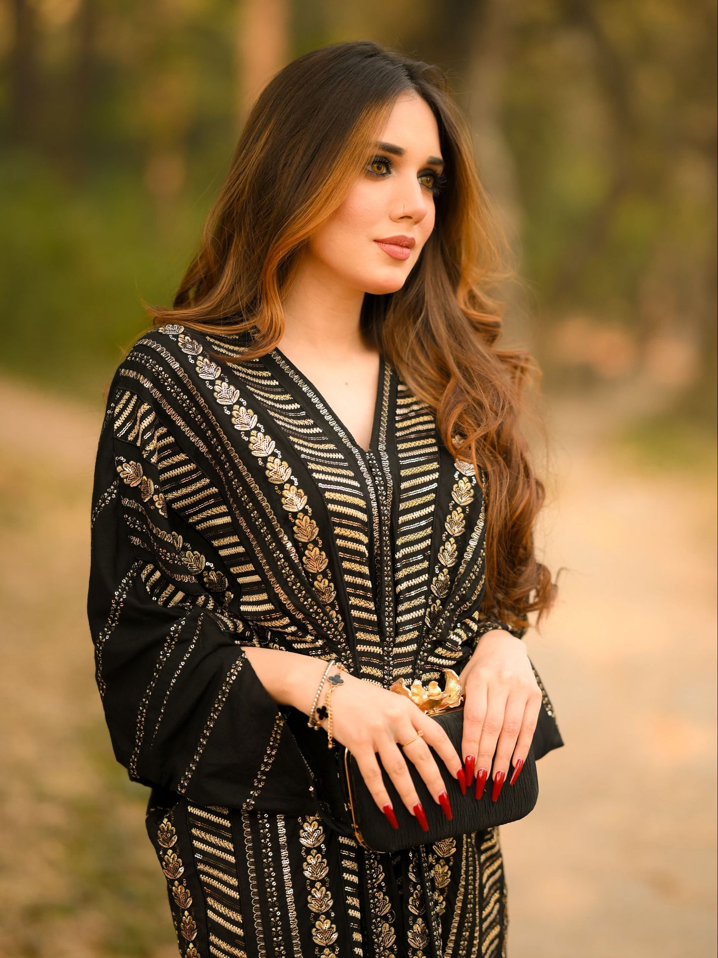 Naira Black