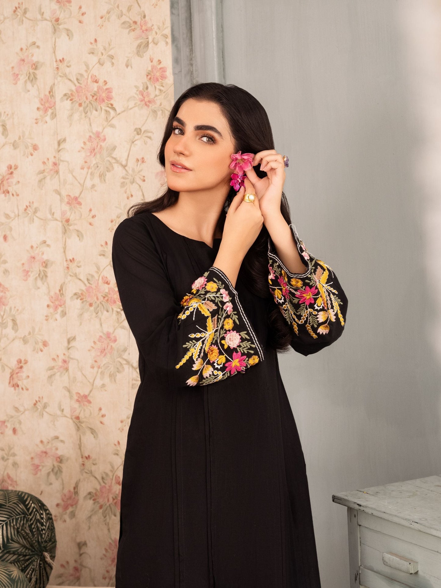 Black Embroidered Linen Two Piece Set for Women | Floral Kurta & Trouser Co-Ord