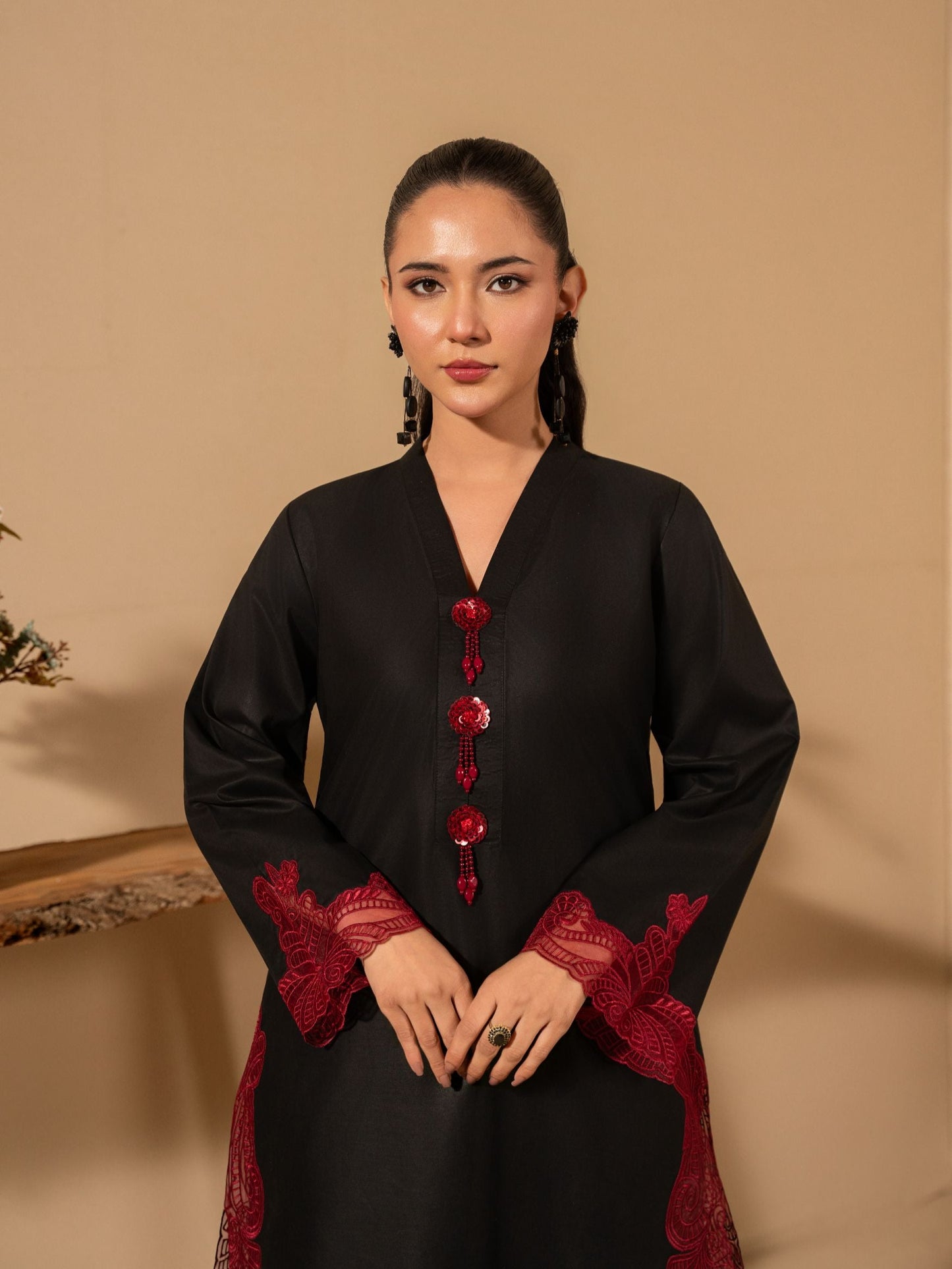 Shaahnoor Premium Women’s Kurta Set – Embroidered 2 Piece Outfit