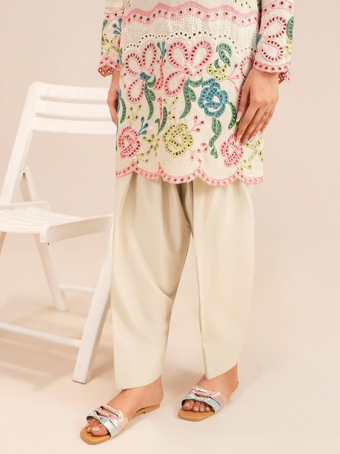 Embroidered Dhanak Fabric Kurta Set for Women