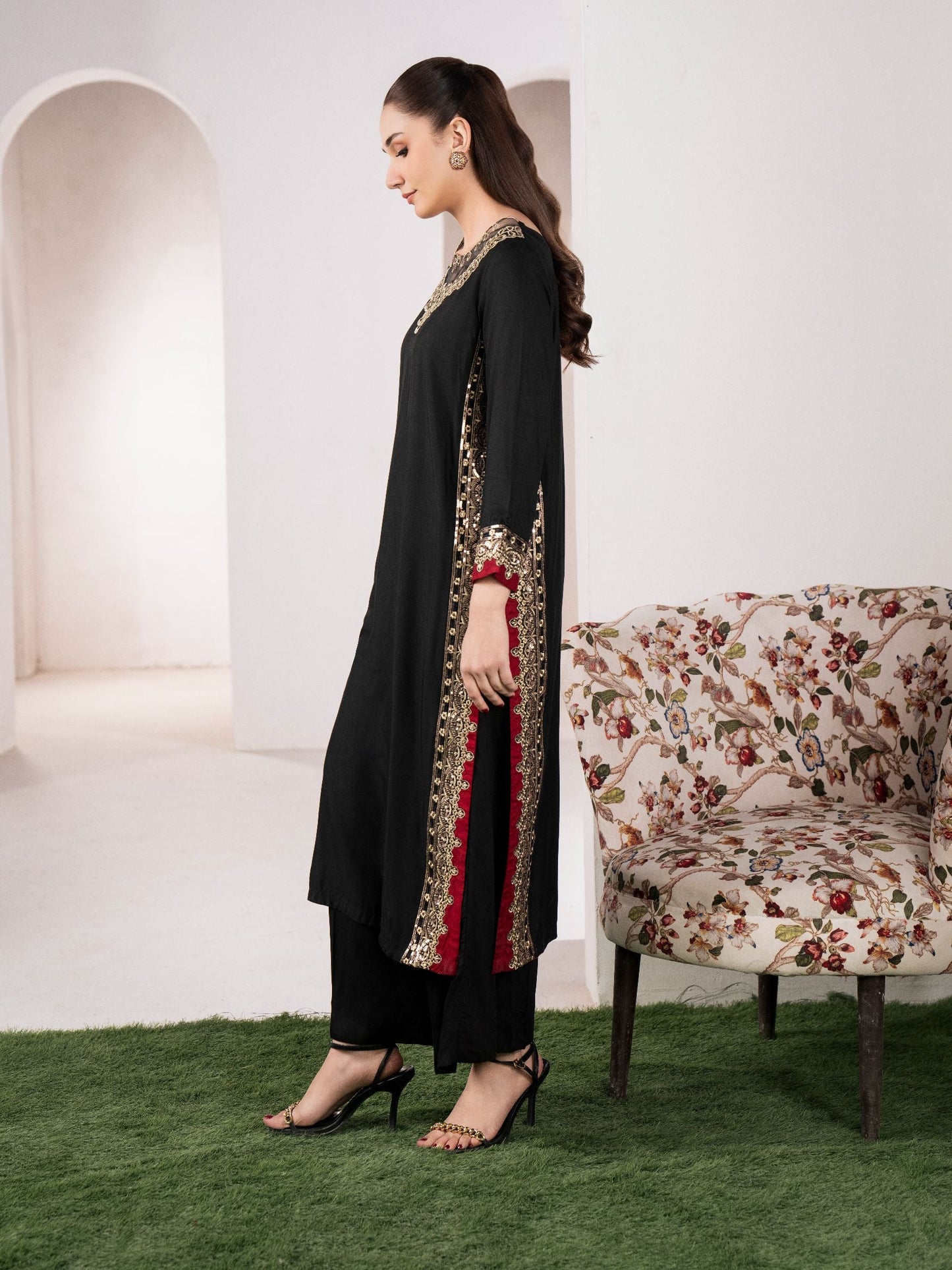 Mashal Black Linen Embroidered Long Shirt & Trouser Set (2PC)
