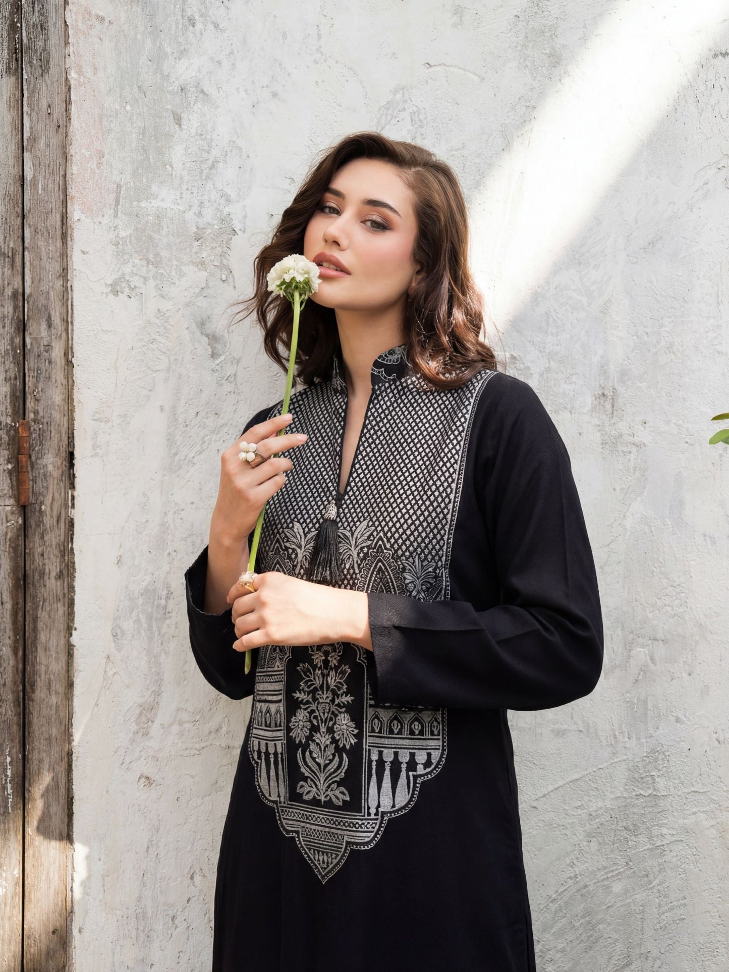 Black Printed Dhanak Kurta Set – Women’s 2 Piece Kurta & Culottes - Evara Black
