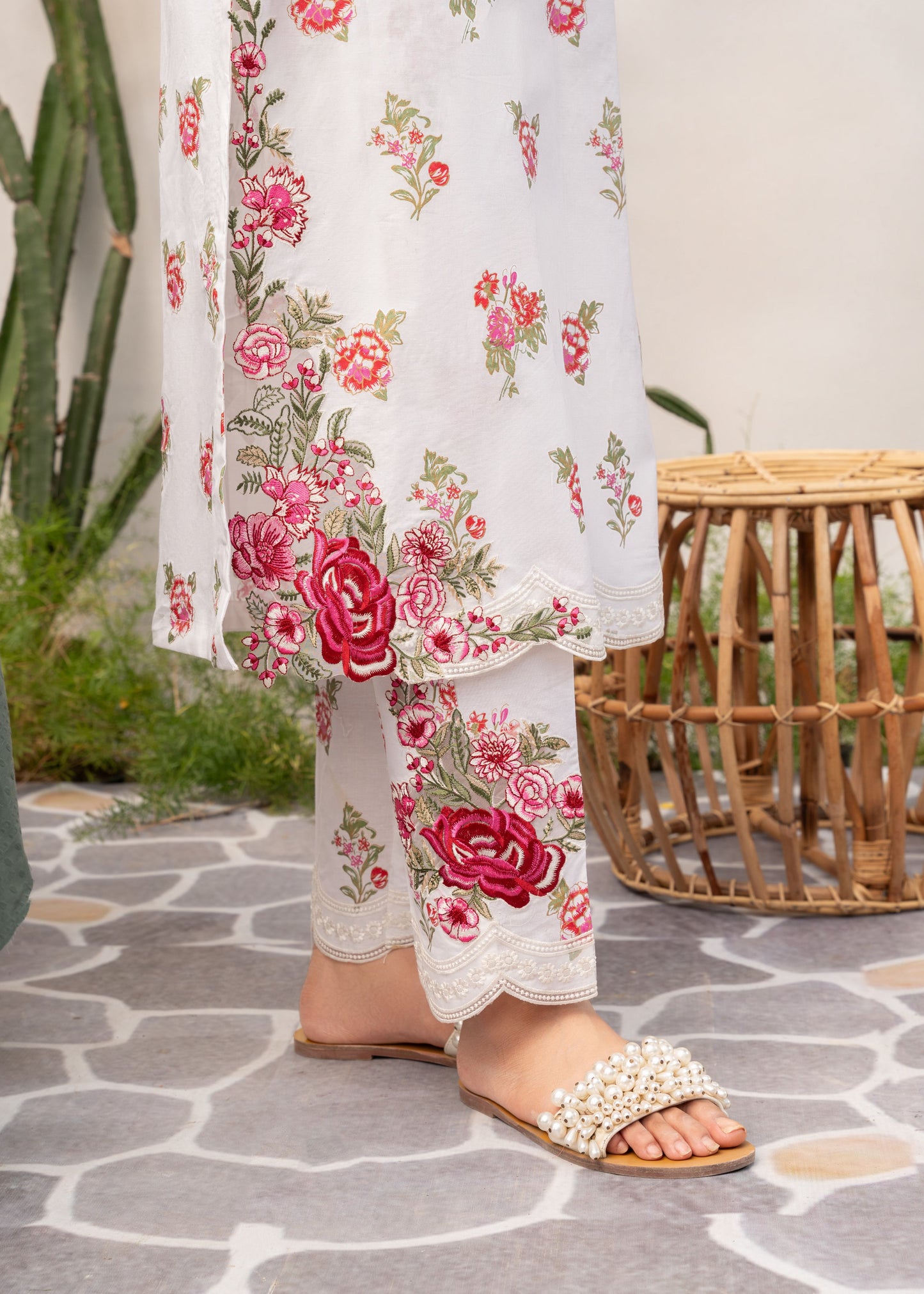 Women’s White Linen Kurta 3 Piece Suit - Ellyse Linen