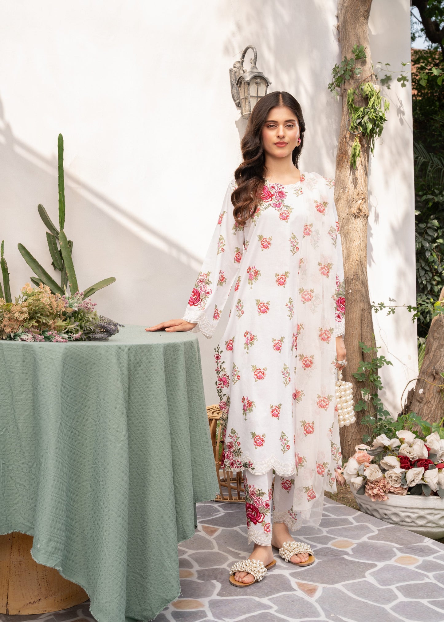 Women’s White Linen Kurta 3 Piece Suit - Ellyse Linen