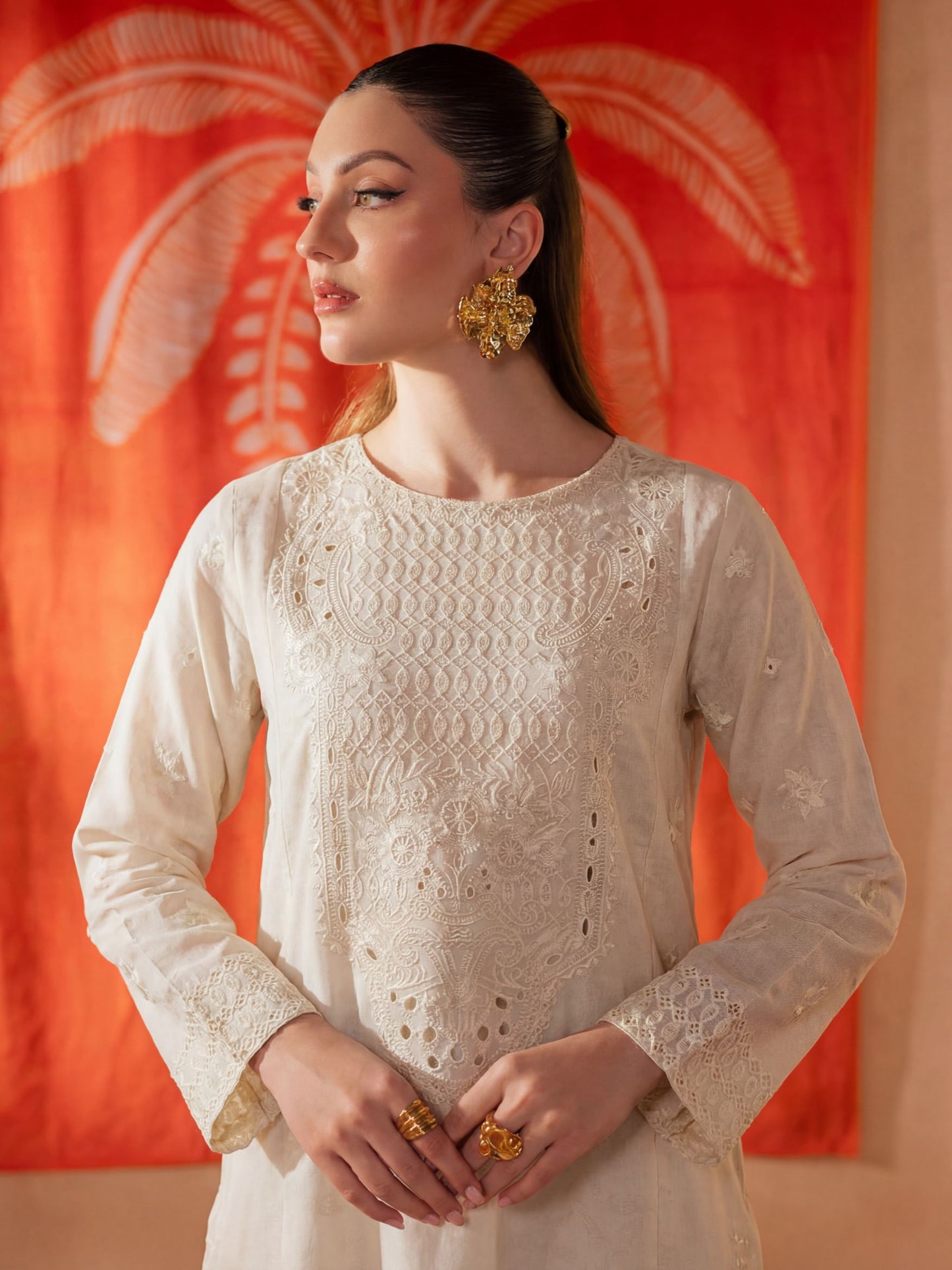 Anam Ivory