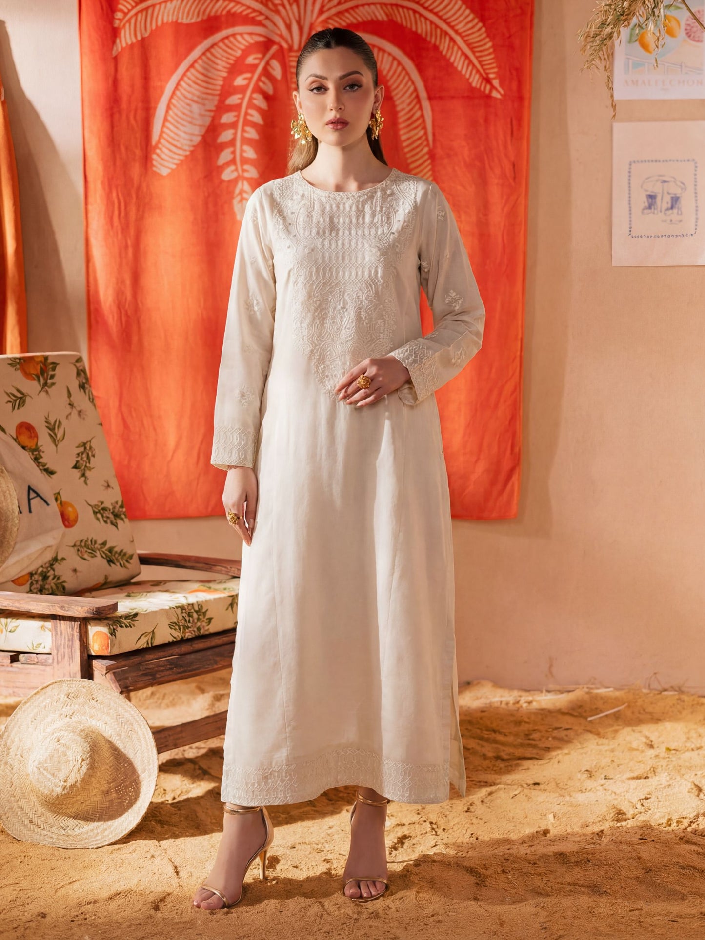Anam Ivory
