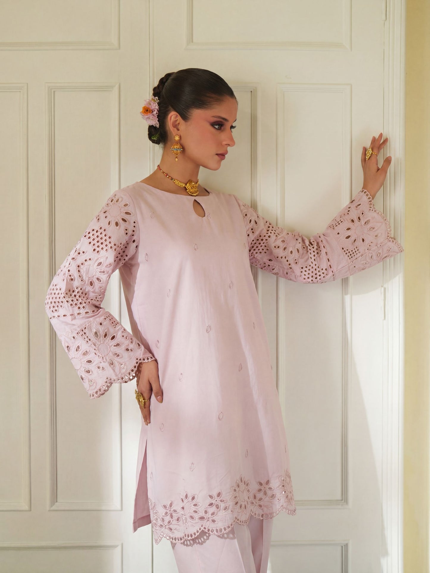 Saamiya Pink